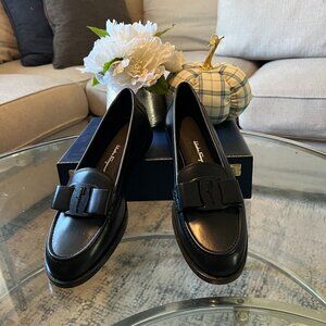 Ferragamo Vivaldo Bow Loafers